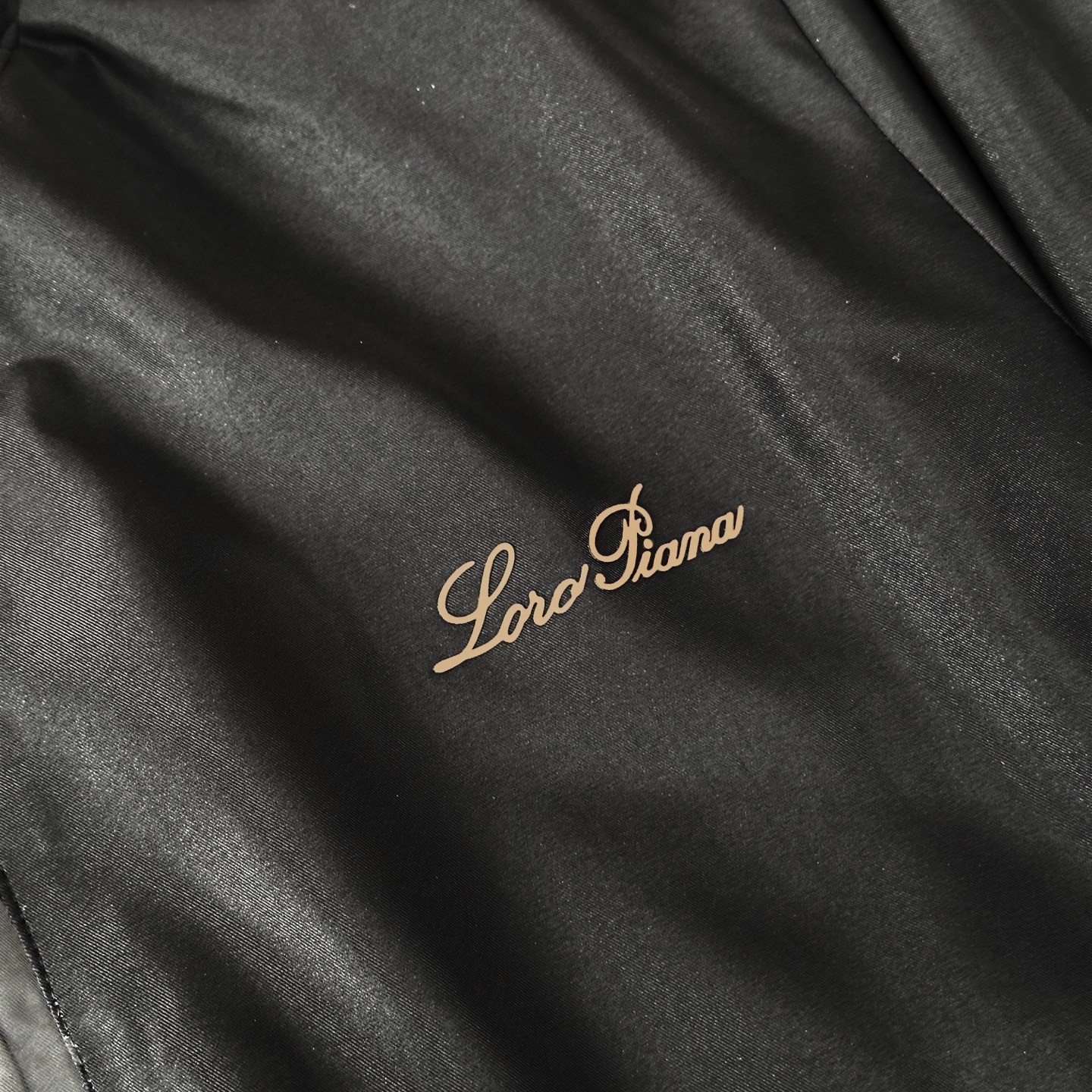 Italian Style Luxury Jacket for Business and Outdoor Recreation: LP Family Aesthetics in Action - 图片 6