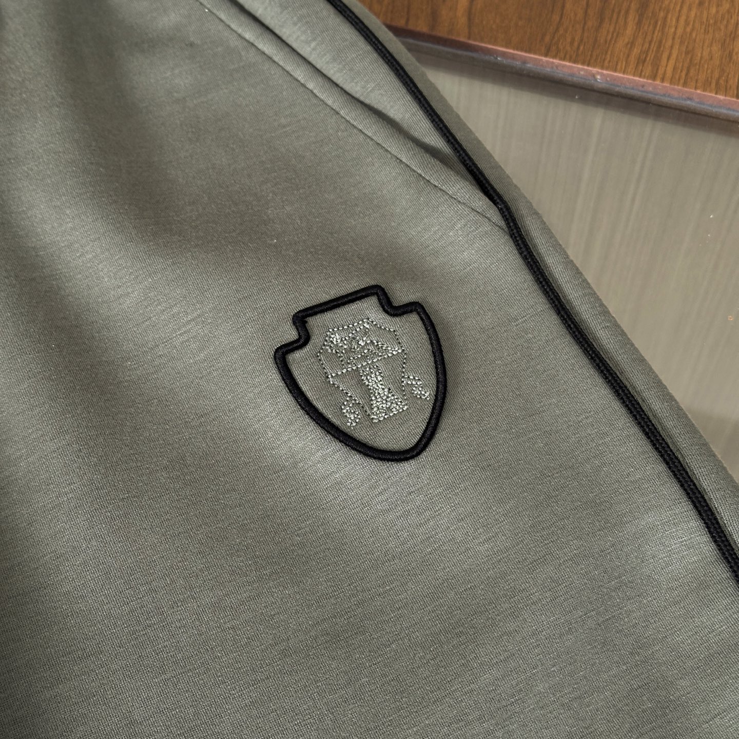 “Low-Key Luxury: Brunello Cucinelli Fall/Winter Collection 2022 for the Modern Gentleman” - 图片 7