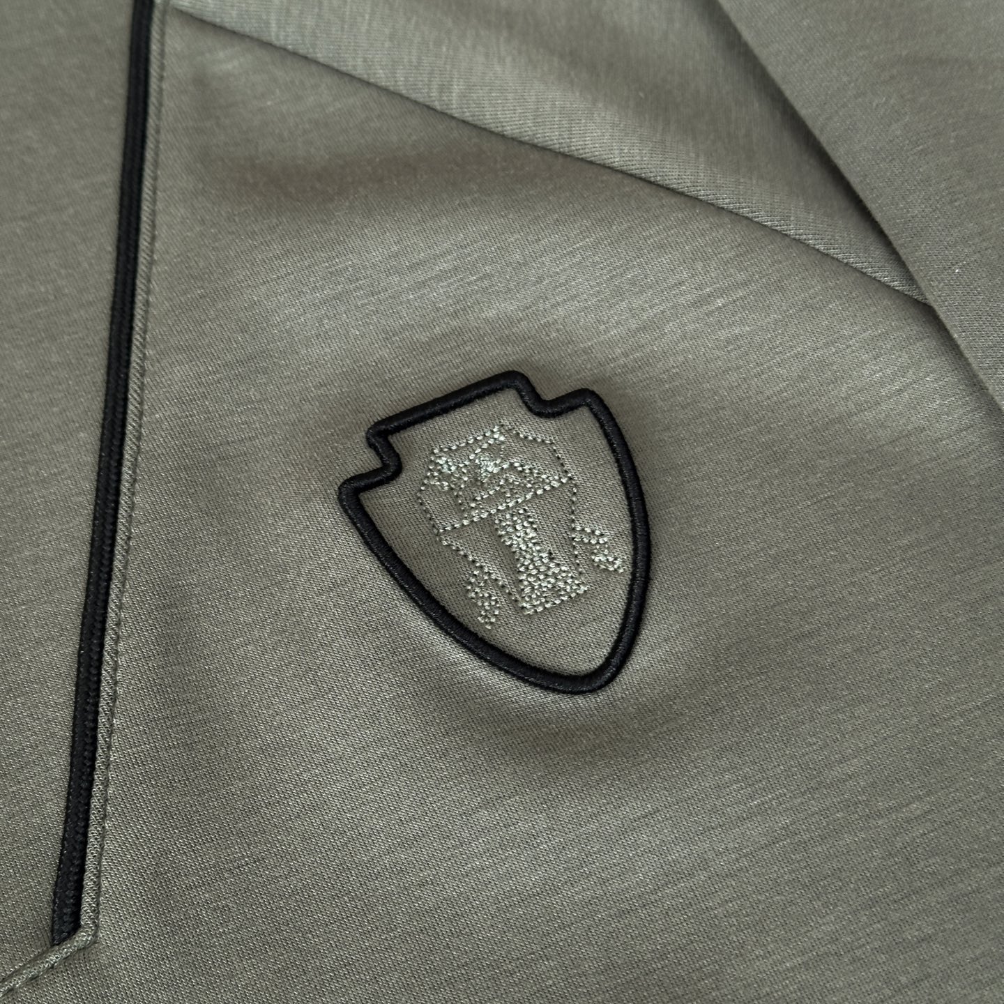 “Brunello Cucinelli Fall/Winter Collection: Luxury, Style, and Elegance in Classic Designs” - 图片 6