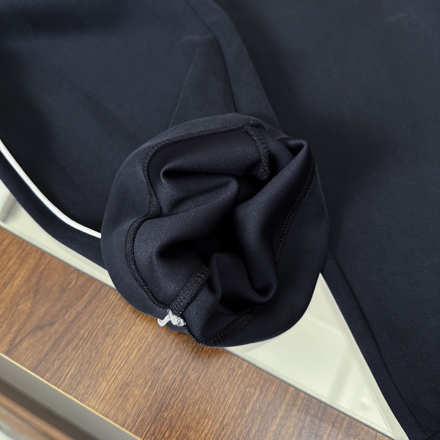 “High-Quality Luxury Fall/Winter Collection by Brunello Cucinelli: Classic Elegance with a Modern Twist” - 图片 9