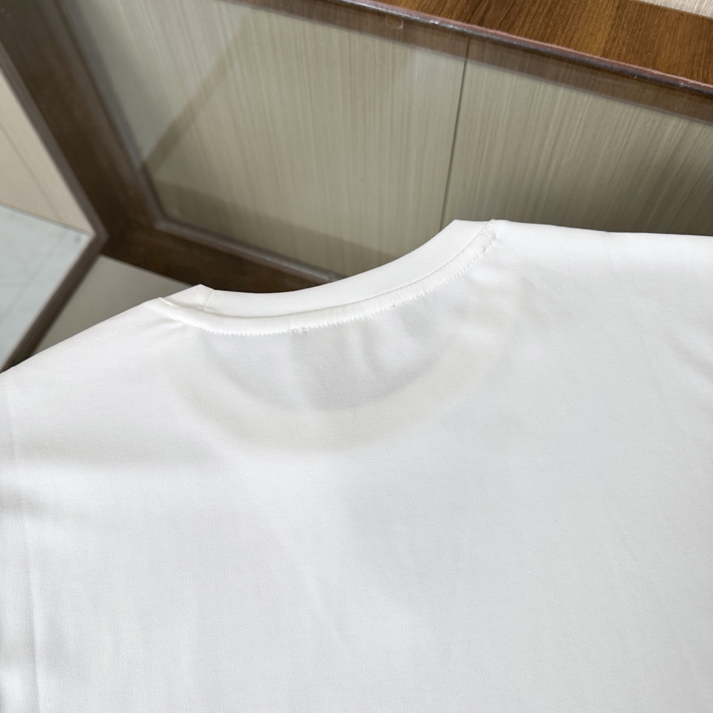 🆕🆕🆕诺悠翩雅 lP🆕 秋冬专柜新款 时尚休闲打底衫长袖T恤，精选进口面料高密液氨棉 ，精致原版logo