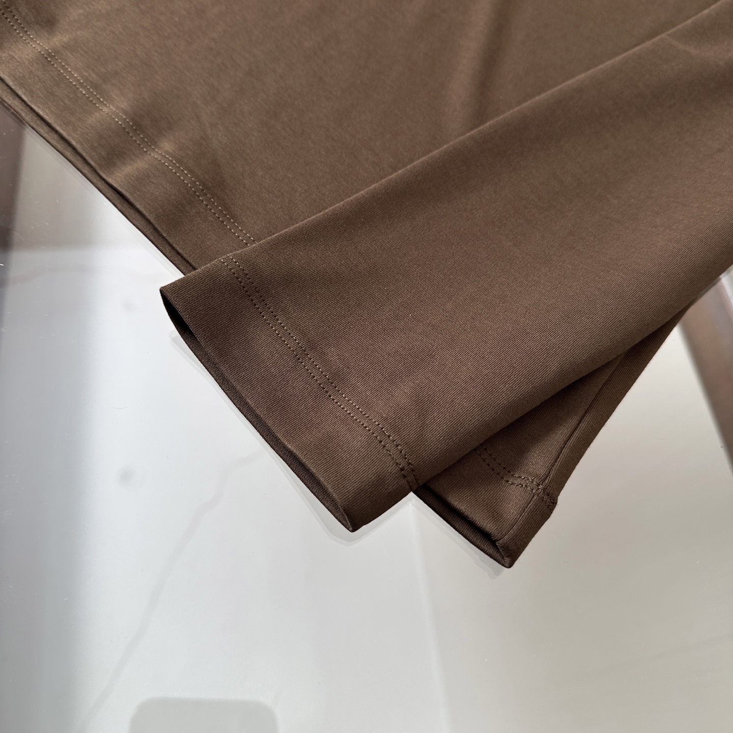 🆕🆕🆕诺悠翩雅 lP🆕 秋冬专柜新款 时尚休闲打底衫长袖T恤，精选进口面料高密液氨棉 ，精致原版logo