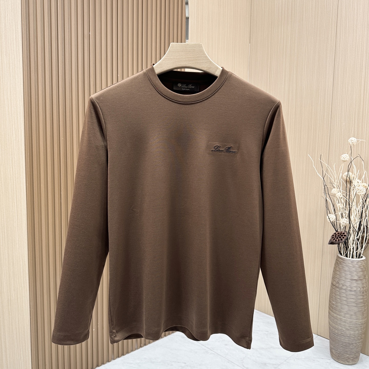 🆕🆕🆕诺悠翩雅 lP🆕 秋冬专柜新款 时尚休闲打底衫长袖T恤，精选进口面料高密液氨棉 ，精致原版logo