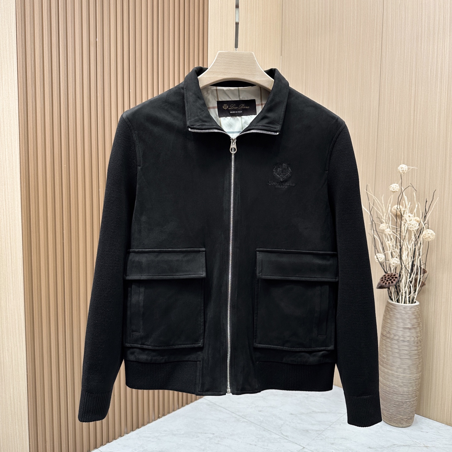 🆕🆕🆕 lP🆕诺悠翩雅 秋冬新款老钱风经典男士休闲立领夹克外套.！贸易公司渠道臻品，在面料选取和工艺方面