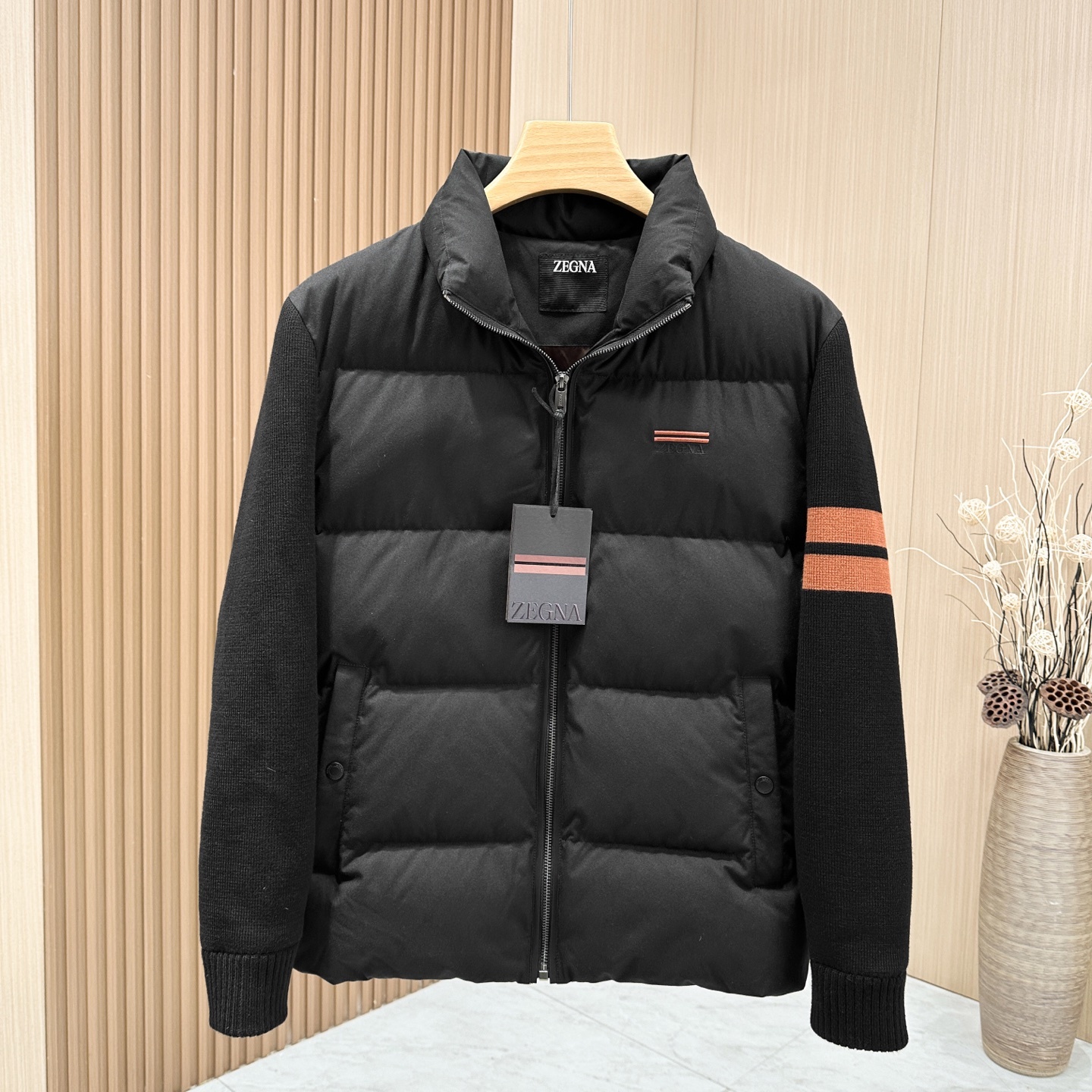 🆕🆕🆕【Zegna】杰尼亚 重磅推荐秋冬系列新品,#EZ经典休闲羽绒服, 来自意大利奢侈男装品牌,袖子选