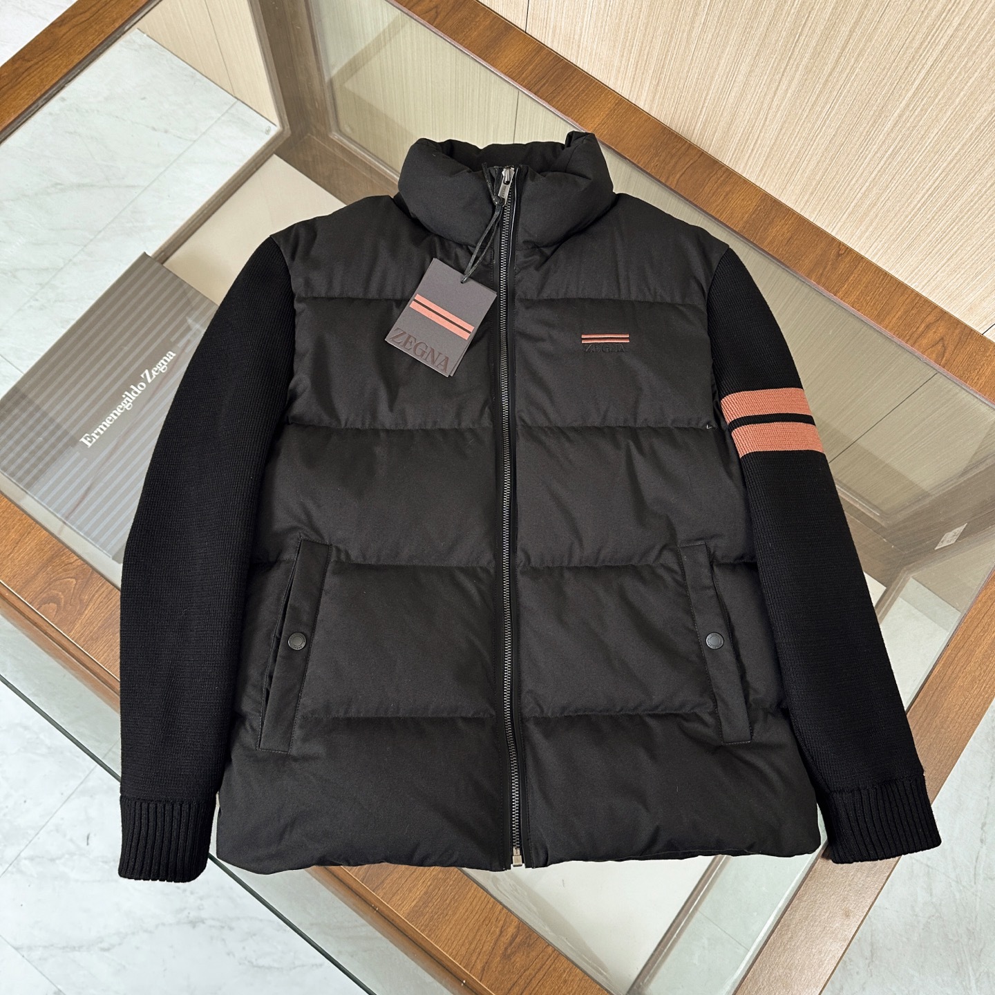🆕🆕🆕【Zegna】杰尼亚 重磅推荐秋冬系列新品,#EZ经典休闲羽绒服, 来自意大利奢侈男装品牌,袖子选