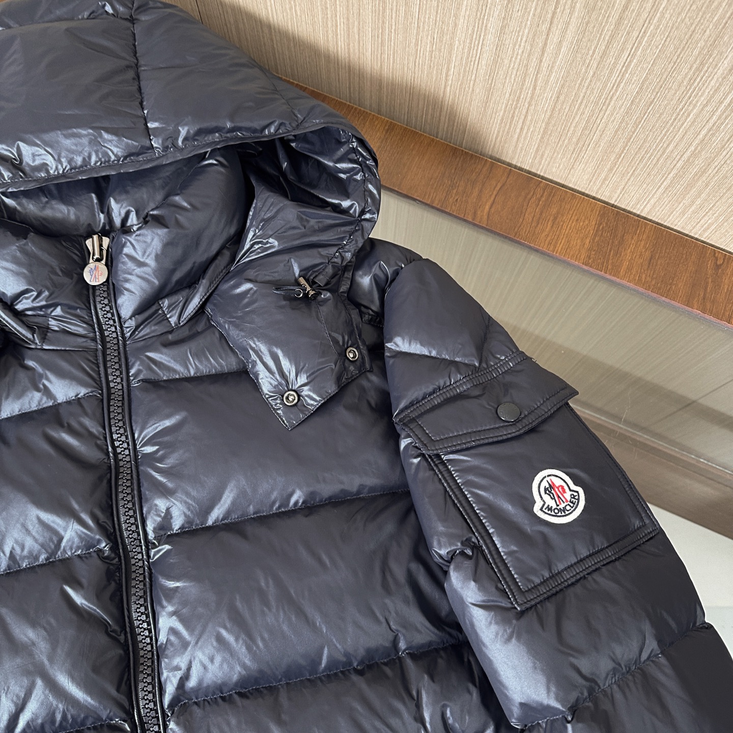🆕🆕🆕Moncler Maya 蒙口玛雅羽绒服经典款重磅来袭！优质90绒，绒量非常厚实，帽子🎩可拆卸，袖