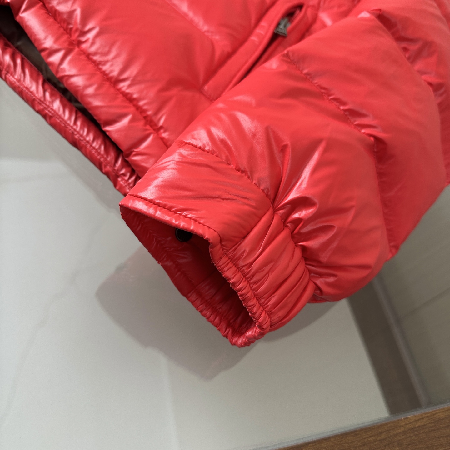 🆕🆕🆕Moncler Maya 蒙口玛雅羽绒服经典款重磅来袭！优质90绒，绒量非常厚实，帽子🎩可拆卸，袖