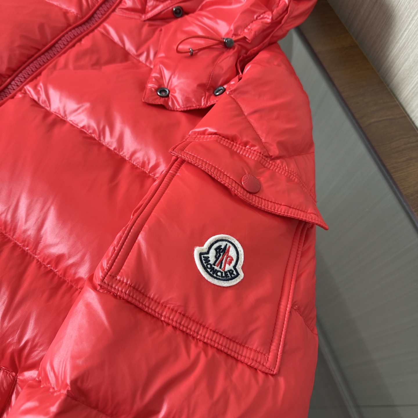 🆕🆕🆕Moncler Maya 蒙口玛雅羽绒服经典款重磅来袭！优质90绒，绒量非常厚实，帽子🎩可拆卸，袖