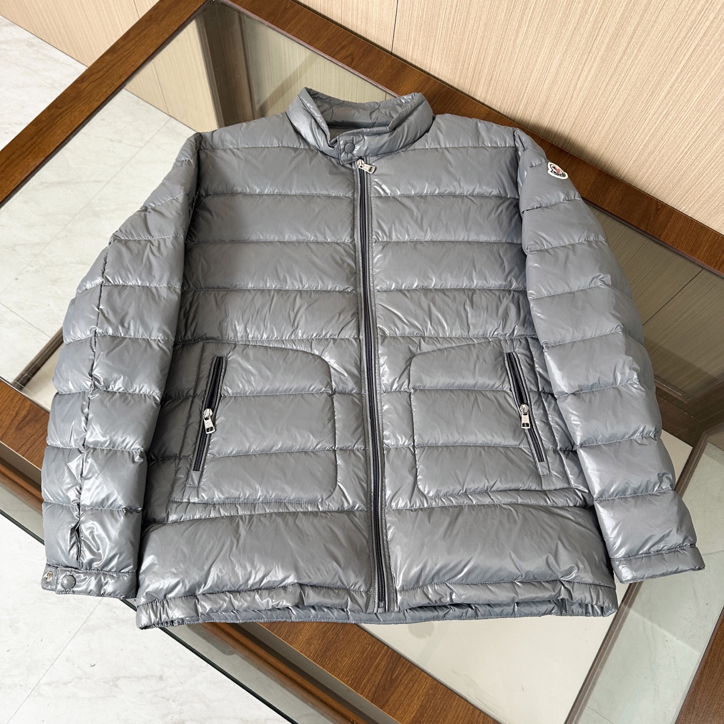 🆕🆕🆕Moncler Acorus 蒙口冬季最新立领羽绒服，专柜同步有售，原单狠货，重磅来袭！优质90绒