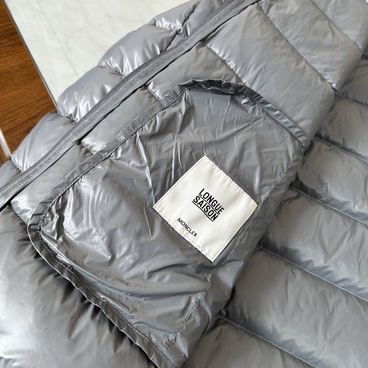🆕🆕🆕Moncler Acorus 蒙口冬季最新立领羽绒服，专柜同步有售，原单狠货，重磅来袭！优质90绒