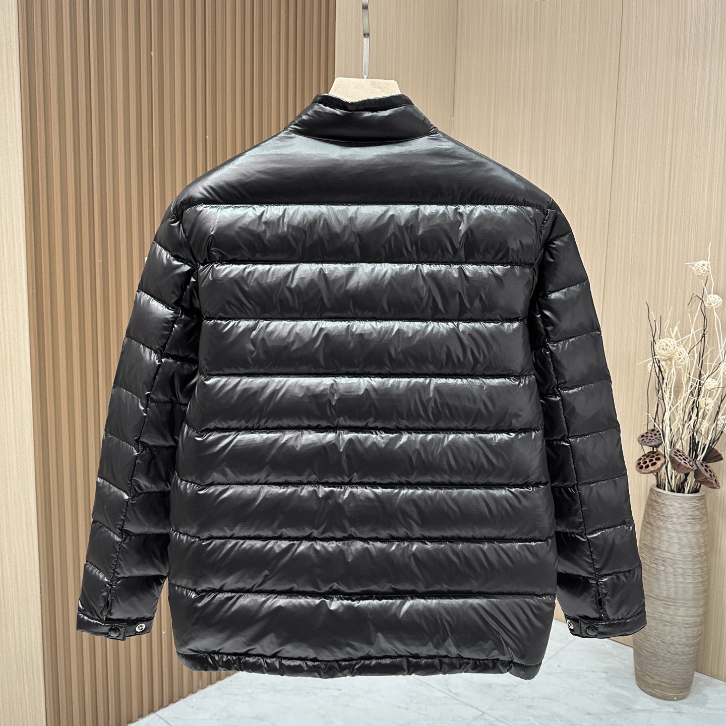 🆕🆕🆕Moncler Acorus 蒙口冬季最新立领羽绒服，专柜同步有售，原单狠货，重磅来袭！优质90绒