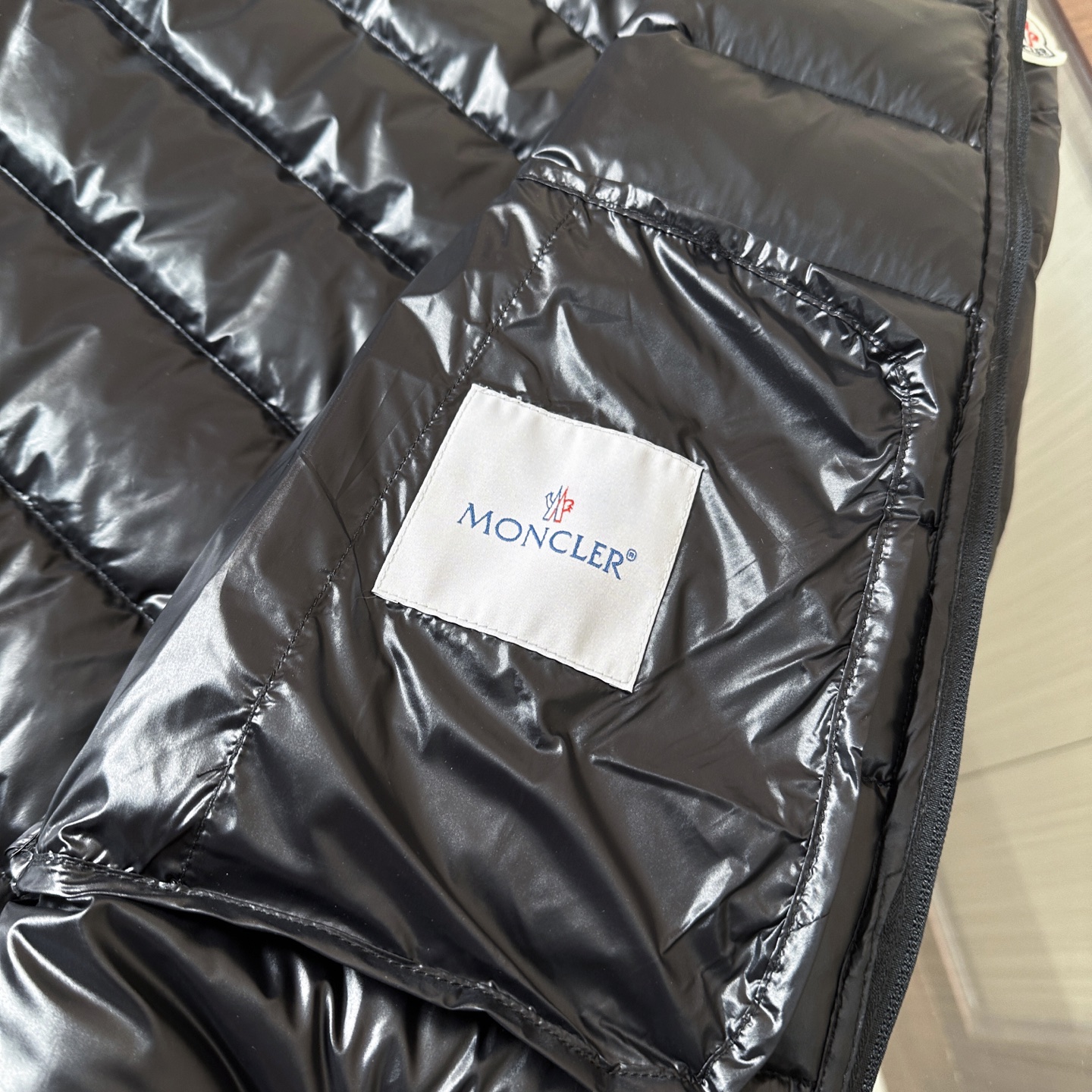 🆕🆕🆕Moncler Acorus 蒙口冬季最新立领羽绒服，专柜同步有售，原单狠货，重磅来袭！优质90绒
