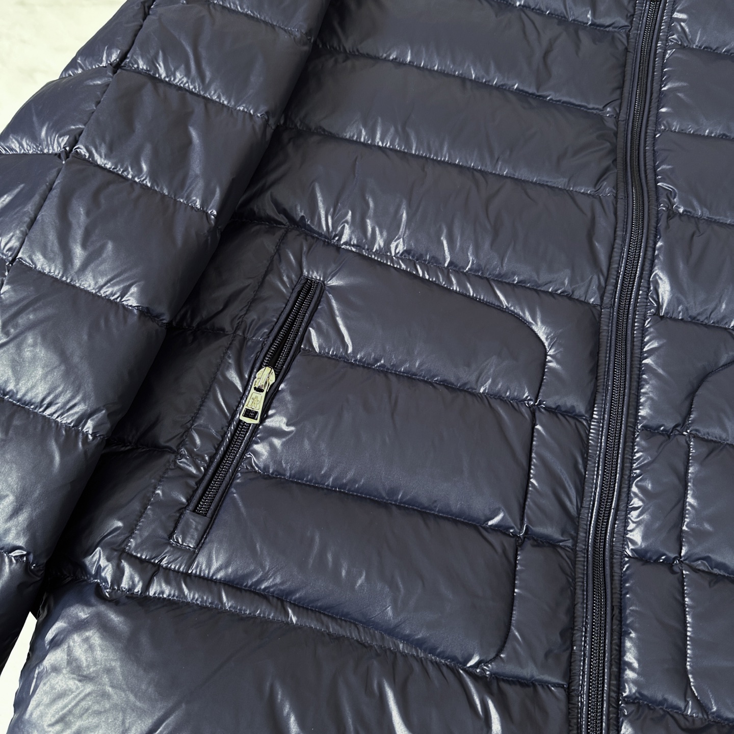 🆕🆕🆕Moncler Acorus 蒙口冬季最新立领羽绒服，专柜同步有售，原单狠货，重磅来袭！优质90绒