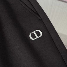 🆕🆕🆕【Dior】迪奥 秋冬新品时尚男士松紧腰休闲裤!奢华品牌字母LOGO设计!采用订制进口天丝➕羊毛面 🆕🆕🆕【Dior】迪奥 秋冬新品时尚男士松紧腰休闲裤!奢华品牌字母LOGO设计!采用订制进口天丝➕羊毛面