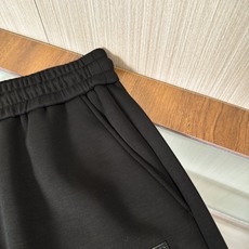 🆕🆕🆕【Loro Piana】诺悠翩雅 秋冬新款直筒休闲裤高端版本!定制进口棉➕羊毛面料 ,舒适度高,前 🆕🆕🆕【Loro Piana】诺悠翩雅 秋冬新款直筒休闲裤高端版本!定制进口棉➕羊毛面料 ,舒适度高,前