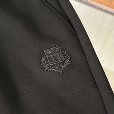 🆕🆕🆕【Loro Piana】诺悠翩雅 秋冬新款直筒休闲裤高端版本!定制进口棉➕羊毛面料 ,舒适度高,前 🆕🆕🆕【Loro Piana】诺悠翩雅 秋冬新款直筒休闲裤高端版本!定制进口棉➕羊毛面料 ,舒适度高,前