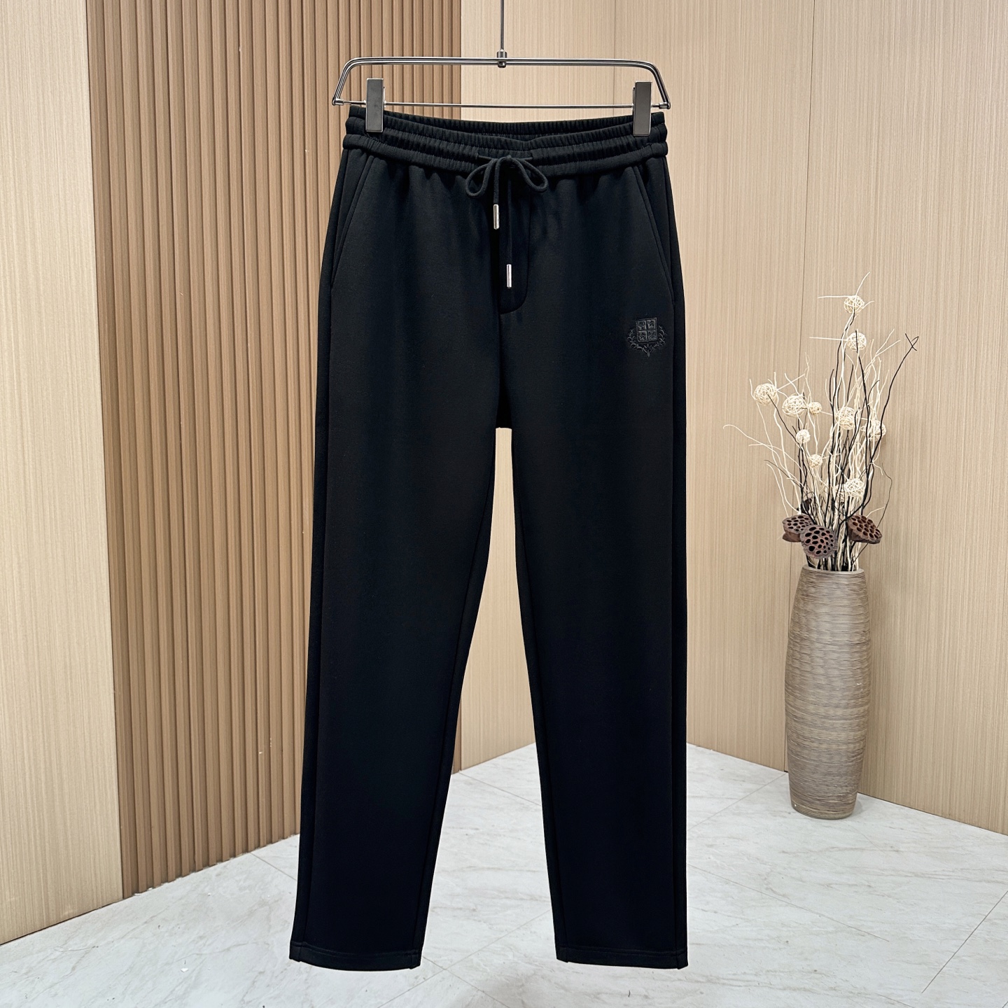 🆕🆕🆕【Loro Piana】诺悠翩雅 秋冬新款直筒休闲裤高端版本！定制进口棉➕羊毛面料 ，舒适度高，前