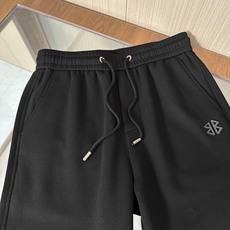 🆕🆕🆕BALENCIAGA 巴黎世家2025秋冬休闲裤,采用纯棉面料制作,舒适柔软,前面凹凸压胶精致的L 🆕🆕🆕BALENCIAGA 巴黎世家2025秋冬休闲裤,采用纯棉面料制作,舒适柔软,前面凹凸压胶精致的L