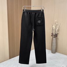 🆕🆕🆕BALENCIAGA 巴黎世家2025秋冬休闲裤,采用纯棉面料制作,舒适柔软,前面凹凸压胶精致的L 🆕🆕🆕BALENCIAGA 巴黎世家2025秋冬休闲裤,采用纯棉面料制作,舒适柔软,前面凹凸压胶精致的L