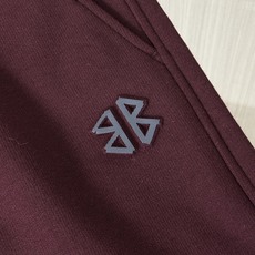 🆕🆕🆕BALENCIAGA 巴黎世家2025秋冬休闲裤,采用纯棉面料制作,舒适柔软,前面凹凸压胶精致的L 🆕🆕🆕BALENCIAGA 巴黎世家2025秋冬休闲裤,采用纯棉面料制作,舒适柔软,前面凹凸压胶精致的L