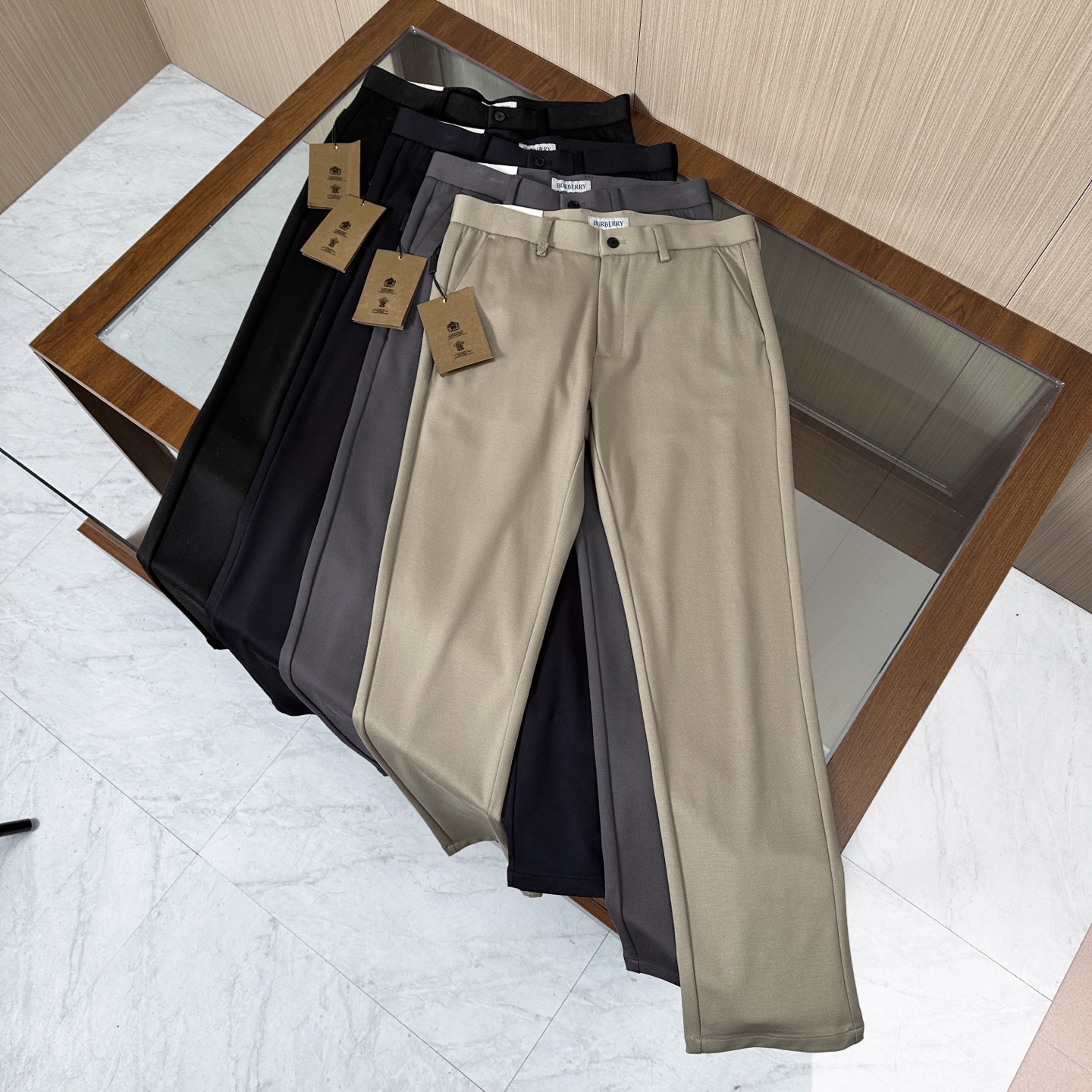 NO:572293,【Close-up of shop layout】,,alexander wang19860909【摆铺特写】,,alexander wang,Men's clothing