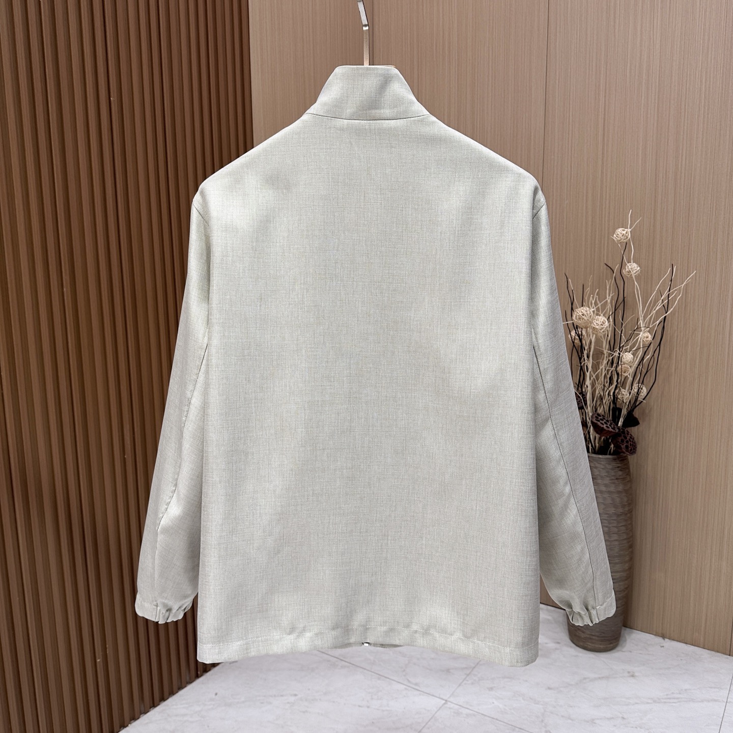 🆕🆕🆕【Zegna】杰尼亚 新款夹克杰家始终秉持着对卓越品质和精湛工艺的不懈追求，推出这款令人倾心的经典