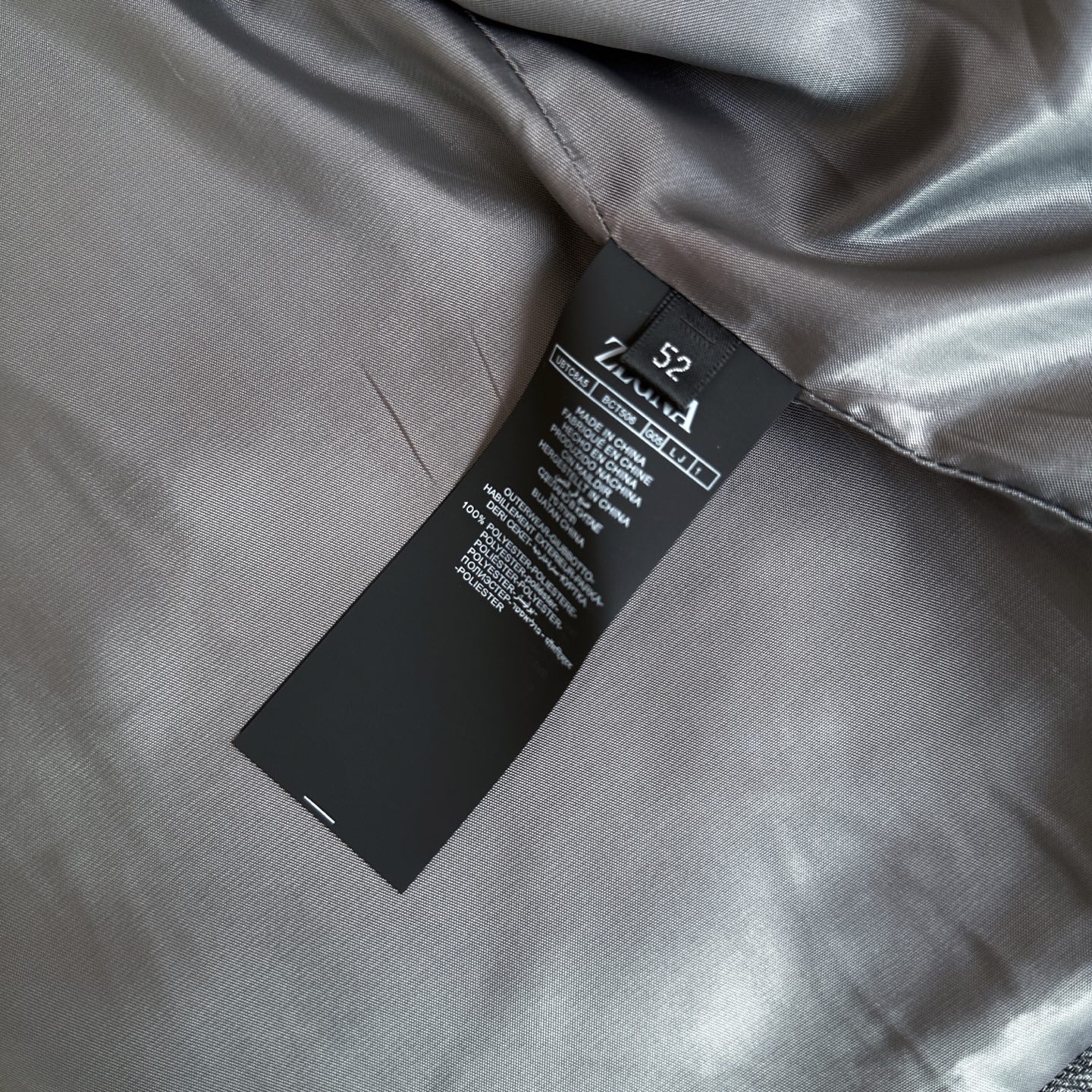🆕🆕🆕【Zegna】杰尼亚 新款夹克杰家始终秉持着对卓越品质和精湛工艺的不懈追求，推出这款令人倾心的经典