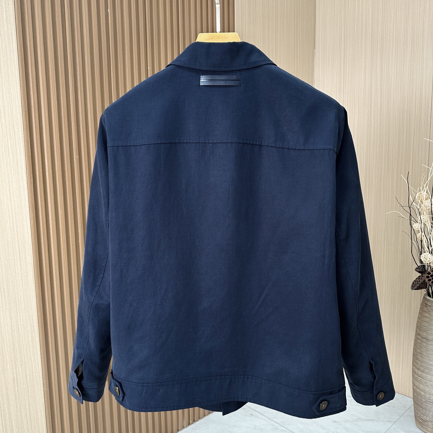 🆕🆕🆕【Zegna】杰尼亚 令人倾心的精选优质100%麻料、以其精湛的工艺、高品质的面料和时尚的设计而受