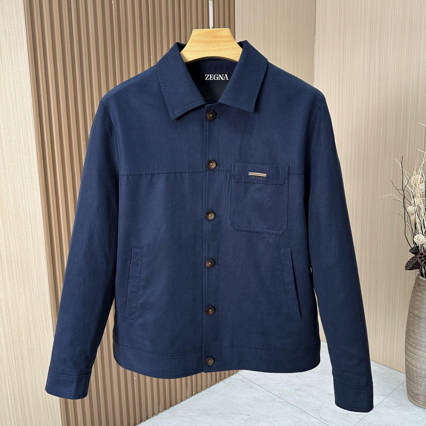 🆕🆕🆕【Zegna】杰尼亚 令人倾心的精选优质100%麻料、以其精湛的工艺、高品质的面料和时尚的设计而受