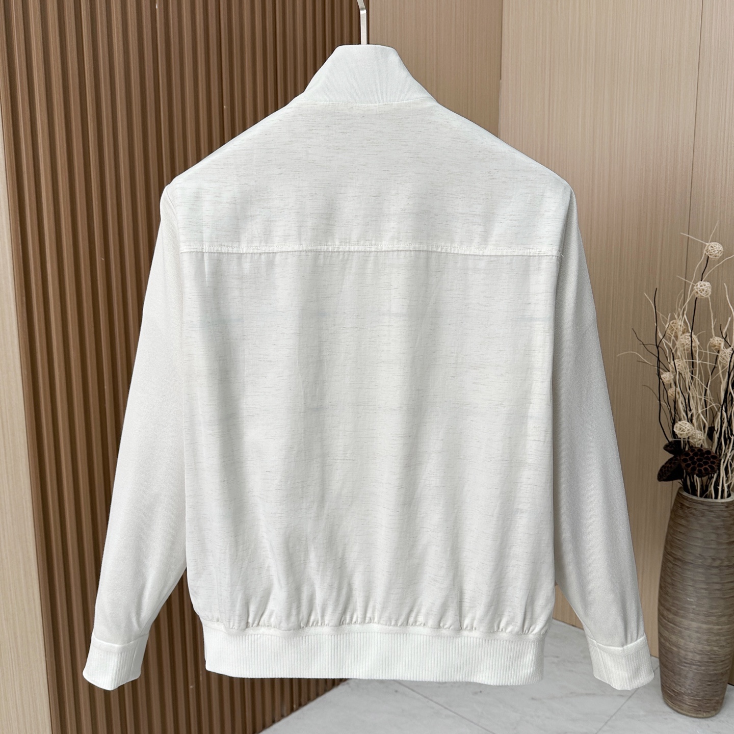 🆕🆕🆕【Loro Pina】诺悠翩雅 新品男士经典飞行员夹克外套、甄选优质亚麻纤维面料，解锁文艺腔调、经