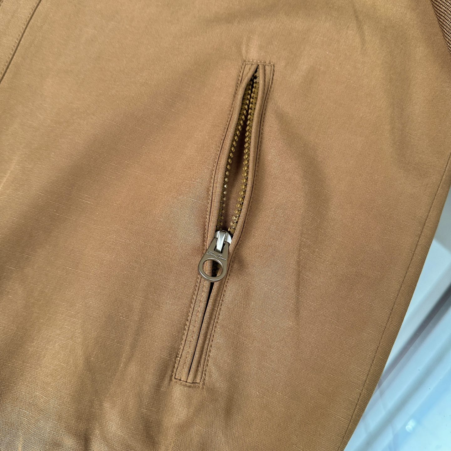 🆕🆕🆕【Loro Pina】诺悠翩雅 新品男士经典飞行员夹克外套、甄选优质亚麻纤维面料，解锁文艺腔调、经