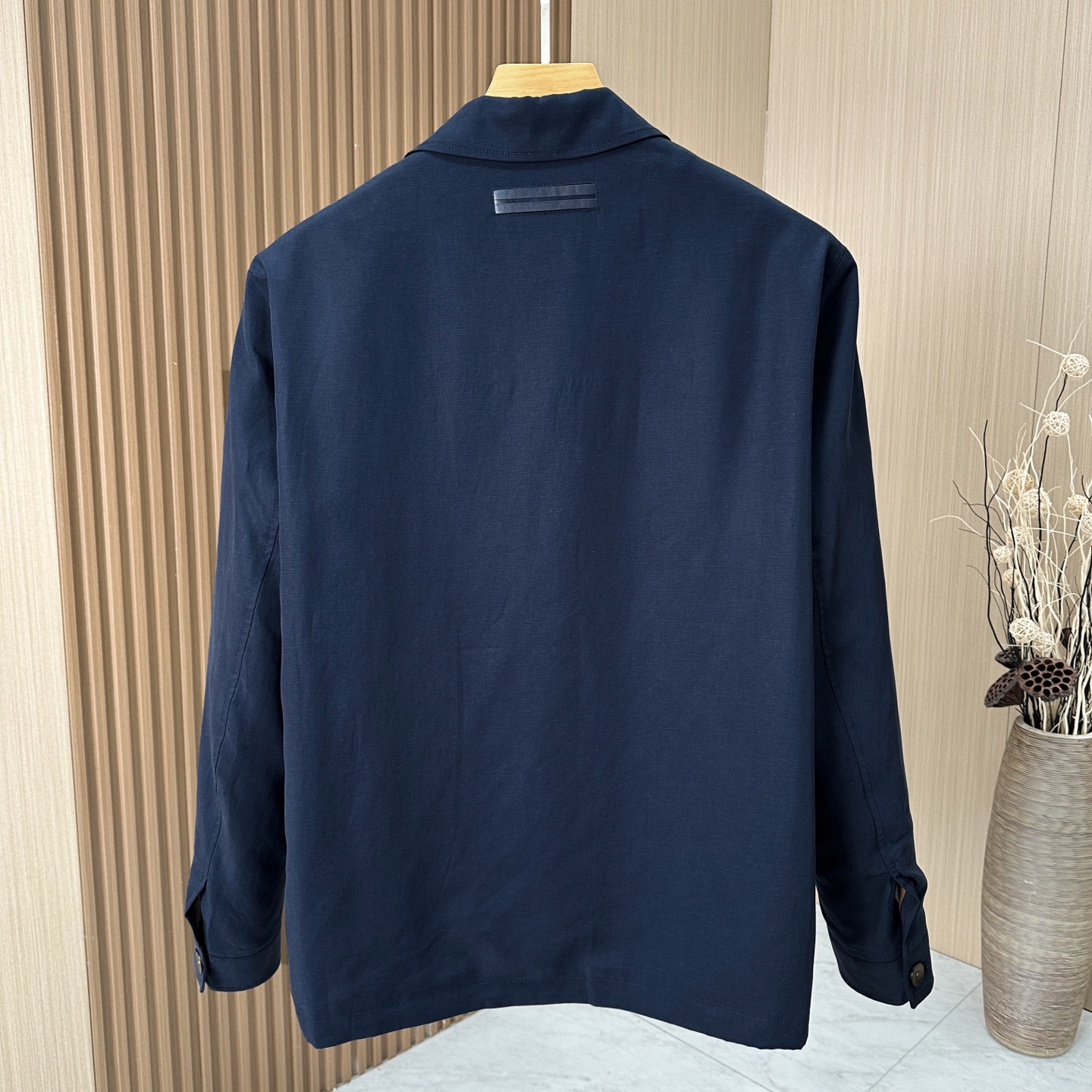 🆕🆕🆕【Zegna】杰尼亚 新款男士精选100%麻料工装夹克外套，触感极为柔软细腻，细节精湛考究，两侧对