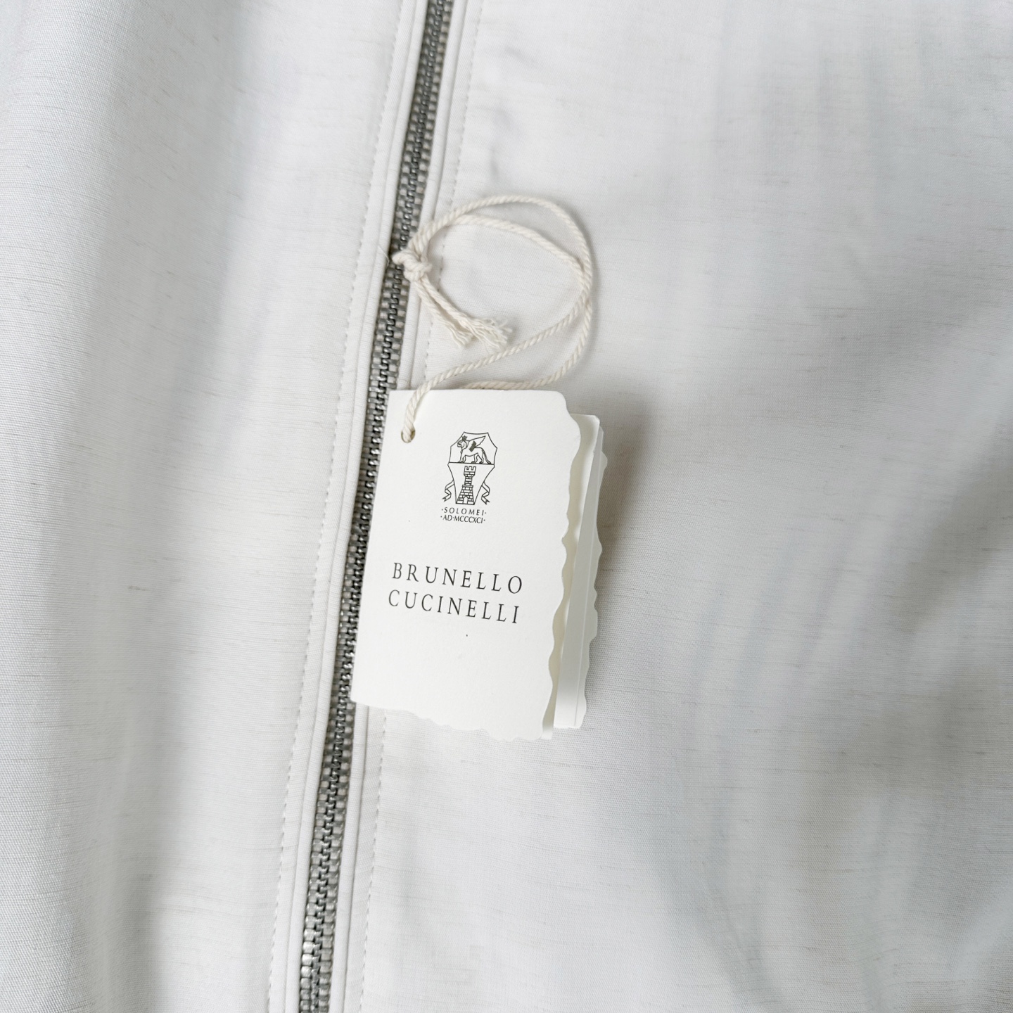 🆕🆕🆕【Brunello Cucinelli】 臻品甄选100%麻料夹克外套、于简约裁剪奢华匠艺、简约中