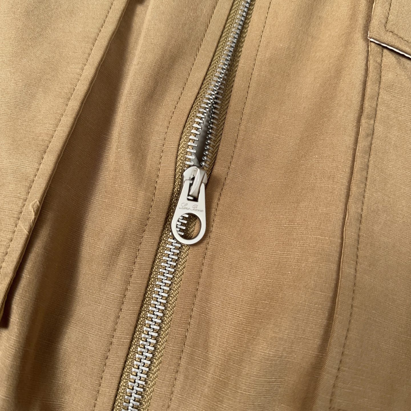 🆕🆕🆕【Loro Pina】诺悠翩雅 新品前襟翻盖口袋精选100%麻料夹克，#经典Loro piana格