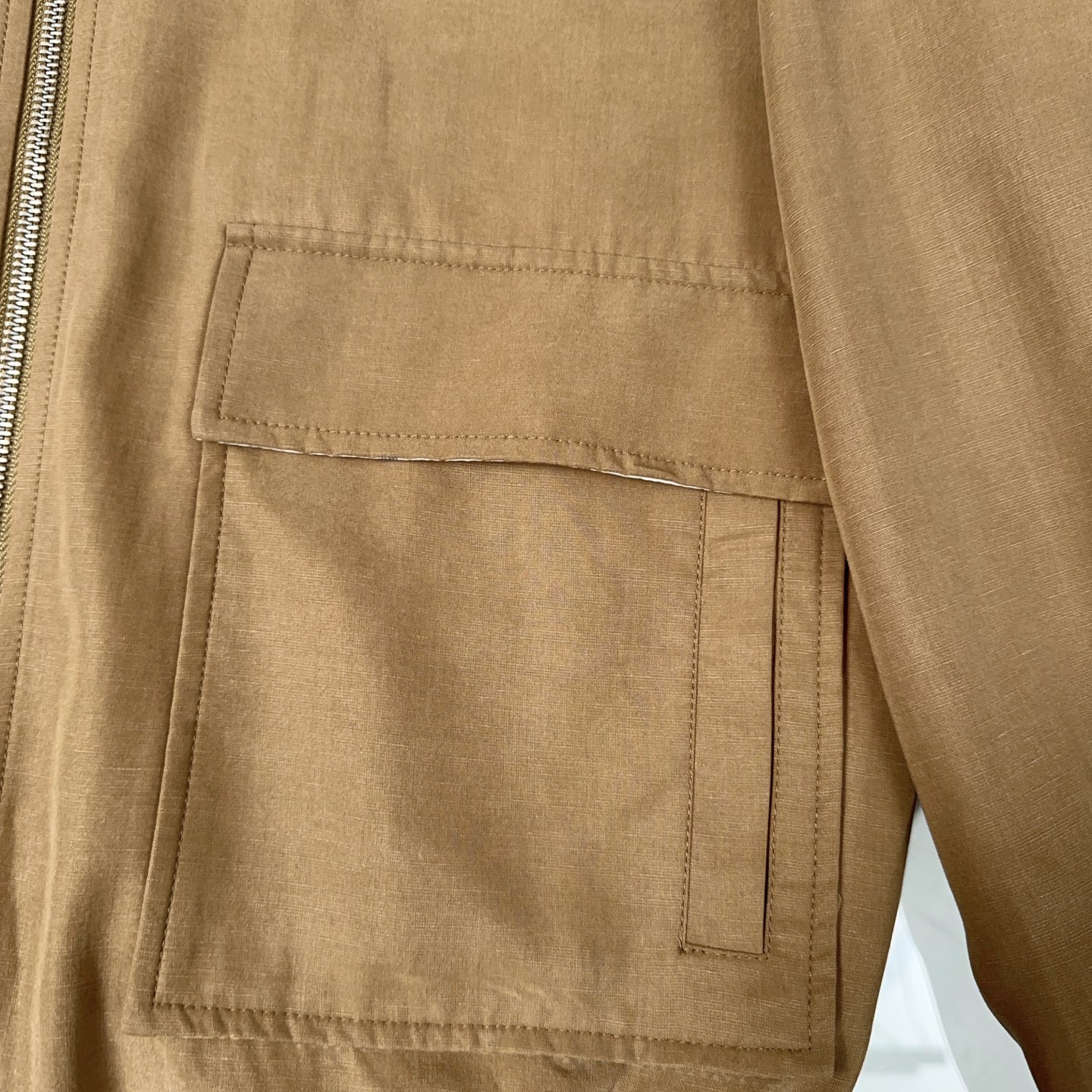 🆕🆕🆕【Loro Pina】诺悠翩雅 新品前襟翻盖口袋精选100%麻料夹克，#经典Loro piana格