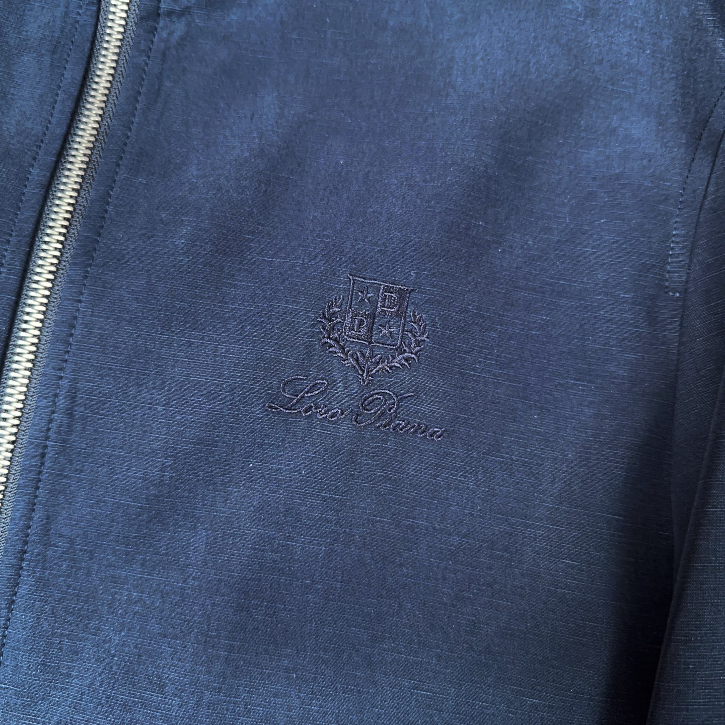 🆕🆕🆕【Loro Pina】诺悠翩雅 新品前襟翻盖口袋精选100%麻料夹克，#经典Loro piana格