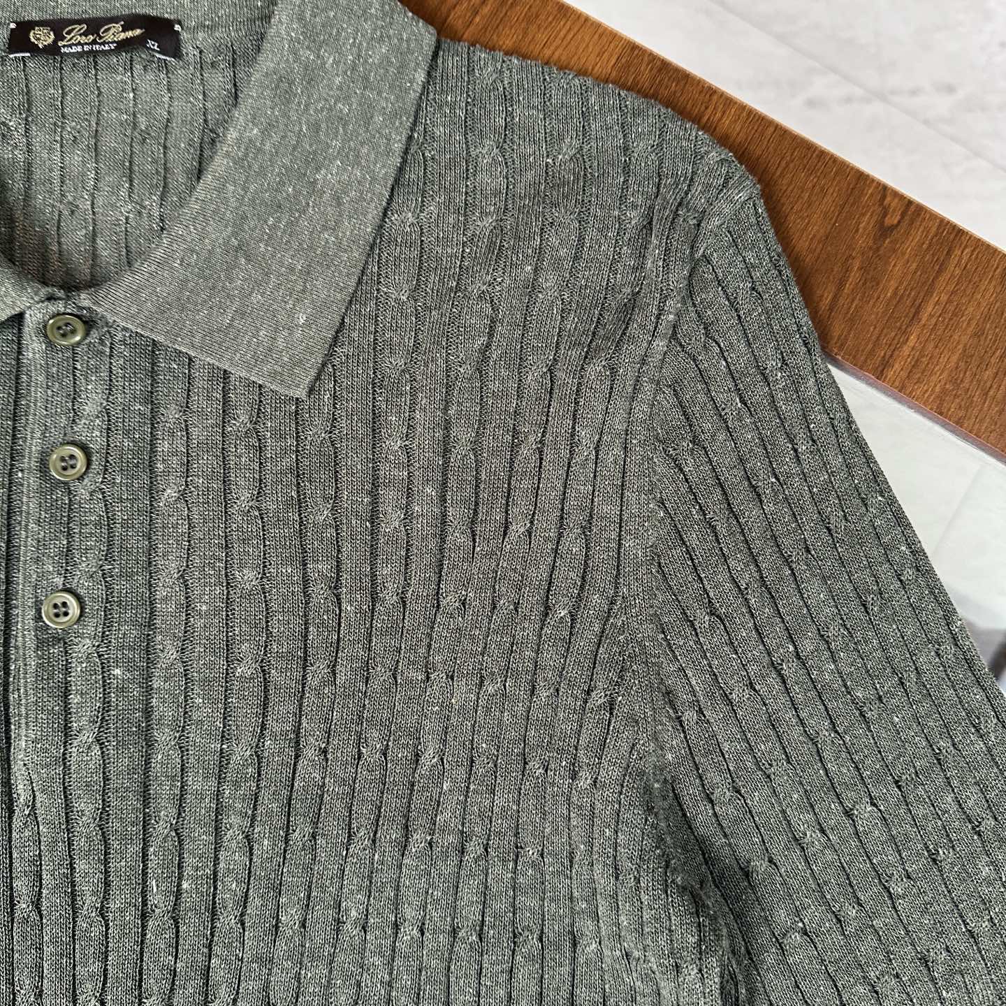 🆕🆕🆕【Loro piana】老钱风特织客供麻花纱线！独特魅力翻领设计选用特殊针6.2针织法短袖T恤匠心
