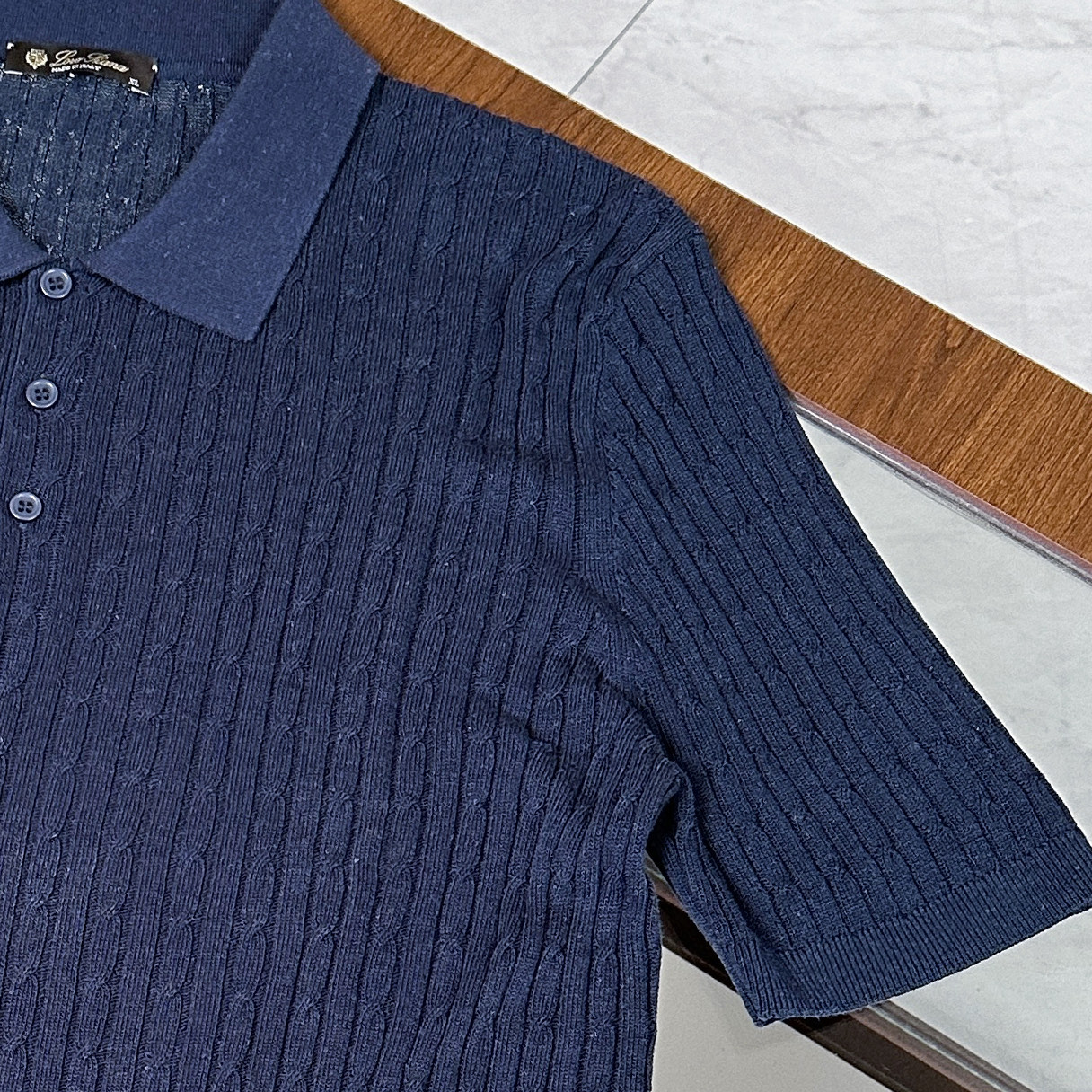 🆕🆕🆕【Loro piana】老钱风特织客供麻花纱线！独特魅力翻领设计选用特殊针6.2针织法短袖T恤匠心