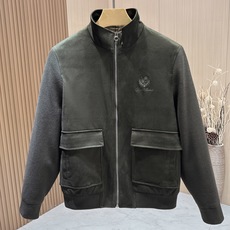 羽绒服 🆕🆕🆕 #新款上新 【Loro Piana 拼接麂皮立领飞行员轻薄羽绒夹克,磨砂质感搭配针织袖,设计功能与时尚感 羽绒服 🆕🆕🆕 #新款上新 【Loro Piana 拼接麂皮立领飞行员轻薄羽绒夹克,磨砂质感搭配针织袖,设计功能与时尚感