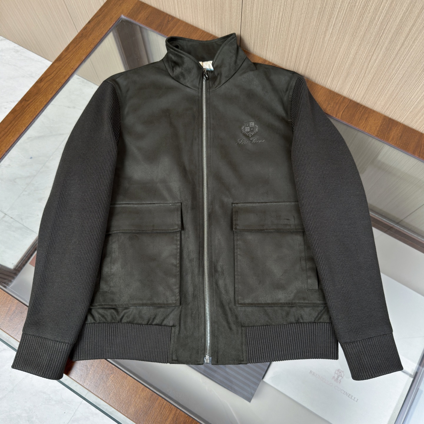 羽绒服 【经典万能，百搭不出错，商务休闲都能hold住，耐脏实穿首选】