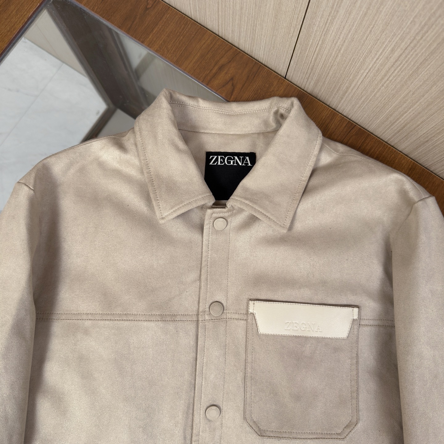 羽绒服 🆕🆕🆕 #新款上新 【Zegna 鹿皮绒夹克,内衬薄羽绒保暖不臃肿,单穿风度满满,轻盈保暖不压身,比普通夹棉更轻 羽绒服 🆕🆕🆕 #新款上新 【Zegna 鹿皮绒夹克,内衬薄羽绒保暖不臃肿,单穿风度满满,轻盈保暖不压身,比普通夹棉更轻