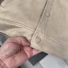 羽绒服 🆕🆕🆕 #新款上新 【Zegna 鹿皮绒夹克,内衬薄羽绒保暖不臃肿,单穿风度满满,轻盈保暖不压身,比普通夹棉更轻 羽绒服 🆕🆕🆕 #新款上新 【Zegna 鹿皮绒夹克,内衬薄羽绒保暖不臃肿,单穿风度满满,轻盈保暖不压身,比普通夹棉更轻