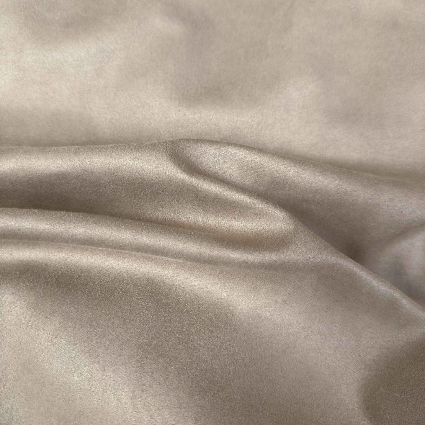 羽绒服 🆕🆕🆕 #新款上新 【Zegna 鹿皮绒夹克,内衬薄羽绒保暖不臃肿,单穿风度满满,轻盈保暖不压身,比普通夹棉更轻 羽绒服 🆕🆕🆕 #新款上新 【Zegna 鹿皮绒夹克,内衬薄羽绒保暖不臃肿,单穿风度满满,轻盈保暖不压身,比普通夹棉更轻