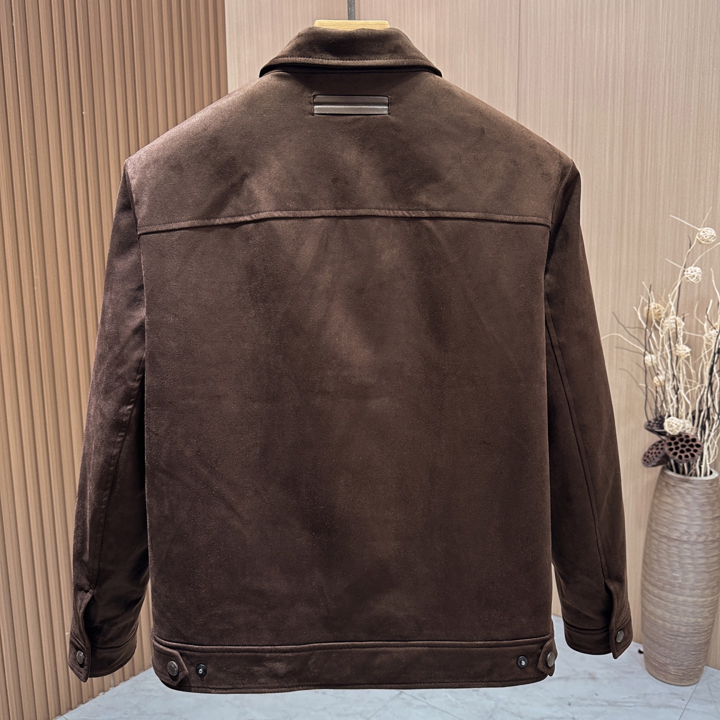 羽绒服 🆕🆕🆕 #新款上新 【Zegna 鹿皮绒夹克,内衬薄羽绒保暖不臃肿,单穿风度满满,轻盈保暖不压身,比普通夹棉更轻 羽绒服 🆕🆕🆕 #新款上新 【Zegna 鹿皮绒夹克,内衬薄羽绒保暖不臃肿,单穿风度满满,轻盈保暖不压身,比普通夹棉更轻