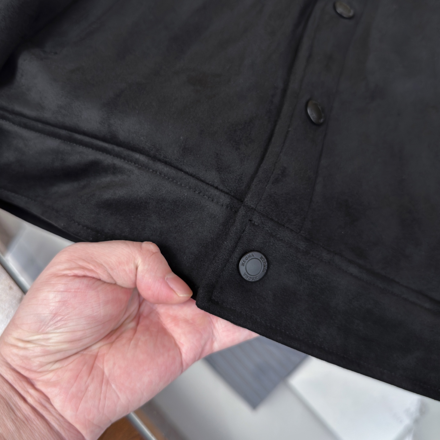 羽绒服 🆕🆕🆕 #新款上新 【Zegna 鹿皮绒夹克，内衬薄羽绒保暖不臃肿，单穿风度满满，轻盈保暖不压身，比普通夹棉更轻