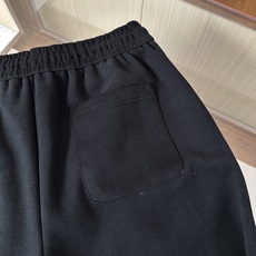 🆕🆕🆕【Loro Piana 连帽卫衣套装,将老钱风的松弛质感完美诠释,甄选高支棉混纺面料,触感软糯细腻,自带柔和哑光肌 🆕🆕🆕【Loro Piana 连帽卫衣套装,将老钱风的松弛质感完美诠释,甄选高支棉混纺面料,触感软糯细腻,自带柔和哑光肌