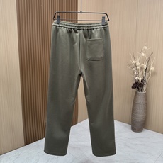🆕🆕🆕【Loro Piana 连帽卫衣套装,将老钱风的松弛质感完美诠释,甄选高支棉混纺面料,触感软糯细腻,自带柔和哑光肌 🆕🆕🆕【Loro Piana 连帽卫衣套装,将老钱风的松弛质感完美诠释,甄选高支棉混纺面料,触感软糯细腻,自带柔和哑光肌