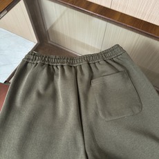 🆕🆕🆕【Loro Piana 连帽卫衣套装,将老钱风的松弛质感完美诠释,甄选高支棉混纺面料,触感软糯细腻,自带柔和哑光肌 🆕🆕🆕【Loro Piana 连帽卫衣套装,将老钱风的松弛质感完美诠释,甄选高支棉混纺面料,触感软糯细腻,自带柔和哑光肌