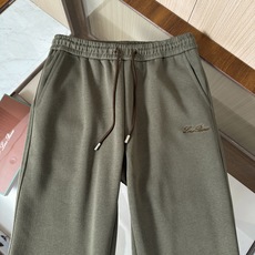 🆕🆕🆕【Loro Piana 连帽卫衣套装,将老钱风的松弛质感完美诠释,甄选高支棉混纺面料,触感软糯细腻,自带柔和哑光肌 🆕🆕🆕【Loro Piana 连帽卫衣套装,将老钱风的松弛质感完美诠释,甄选高支棉混纺面料,触感软糯细腻,自带柔和哑光肌